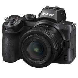NIKON Z5 + Z 24-50 mm...
